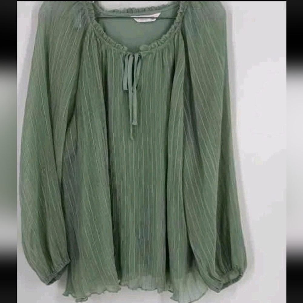 Lauren Conrad Pleated SageGreen Long Sleeve Round Neck Tie Front Blouse Sz 2XL